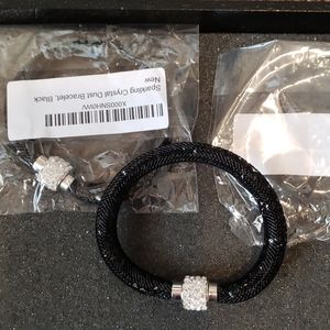 NWT black sparkling dust bracelet